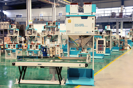 2.5 - 50kg de hand Automatische Machine van de Rijstverpakking voor Rijstfabrikant DCS-50FB2